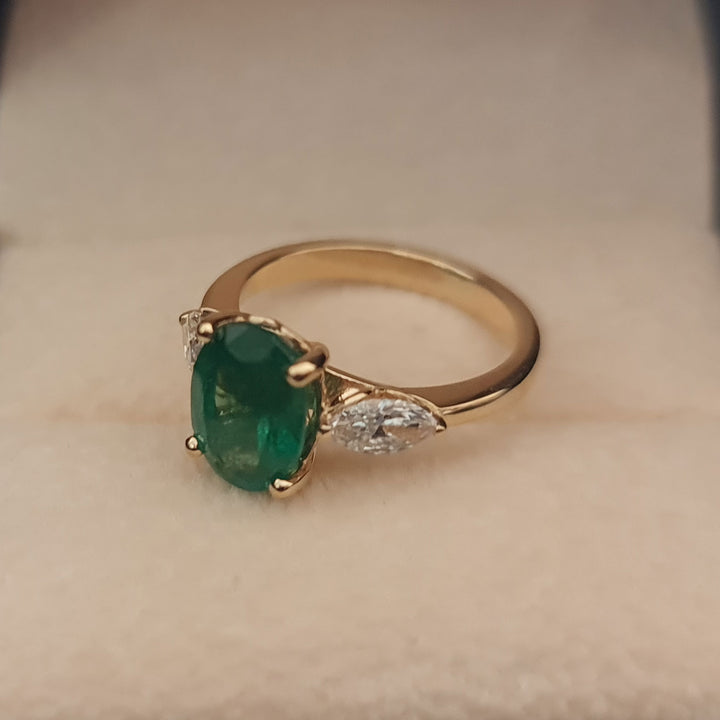 Bareket - 2.81 carat natural emerald ring with 0.50 carat natural diamonds