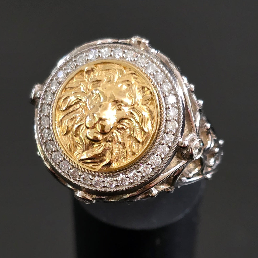 luxury gold ring for men, lion signet ring for men, gold and diamonds