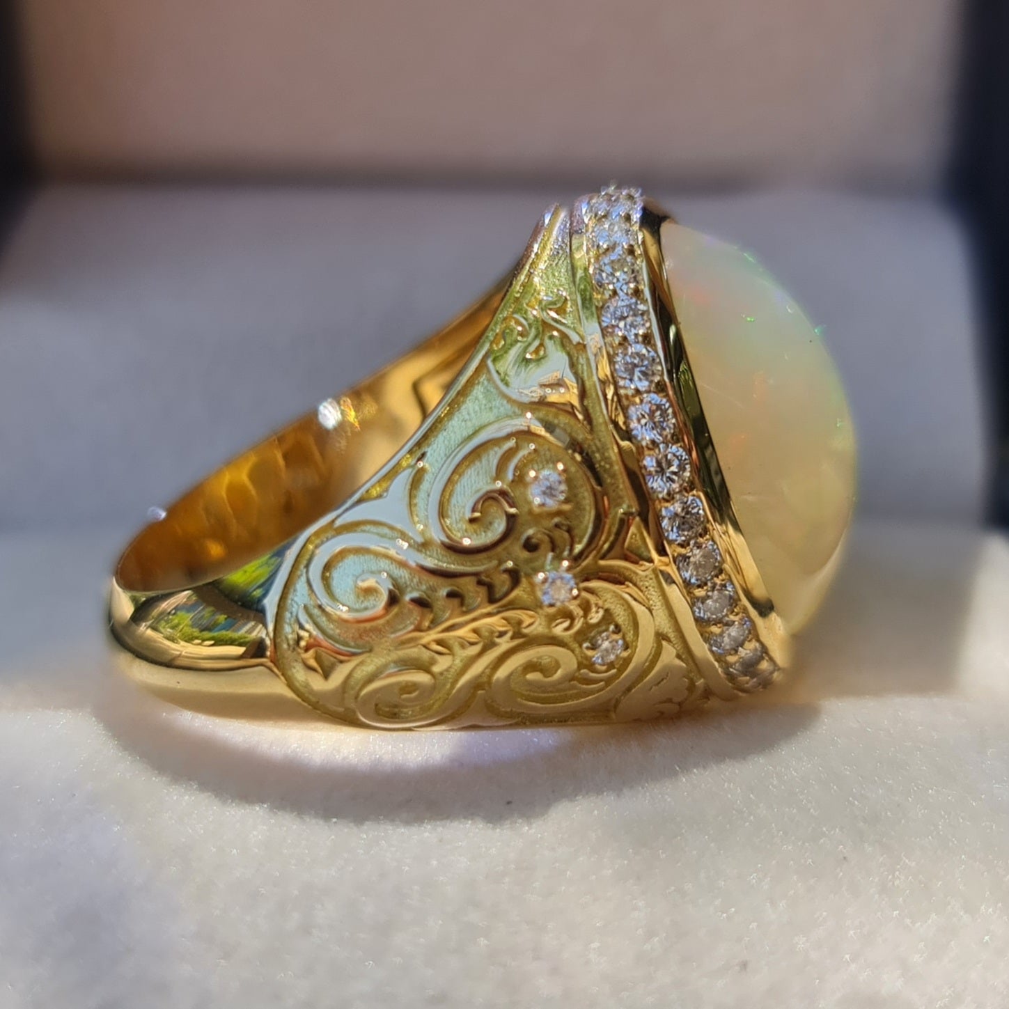 Designer gold ring for men clearance