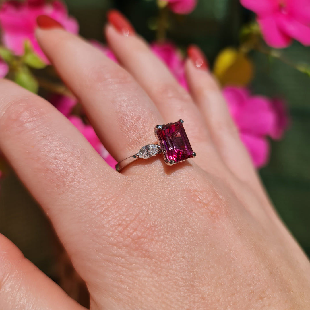 Fortune - 3.70 carat natural pink topaz ring with 0.55 carat natural diamonds