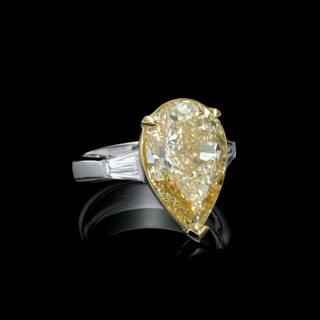 Harmony  - 9.14 carat natural yellow diamond ring- GIA certificate