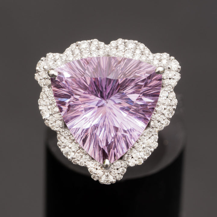 8.76 carat natural amethyst ring with 0.56 carat natural diamonds