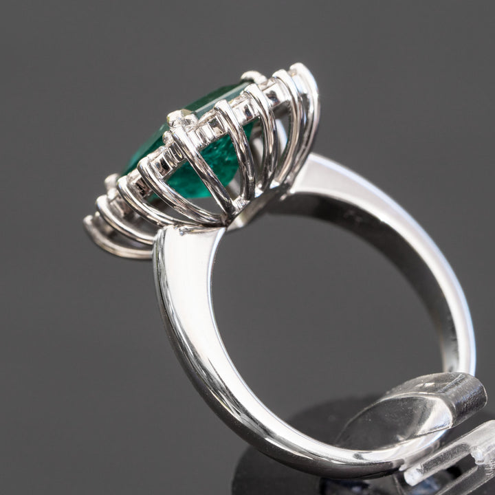 Anne - 2.87 carat natural emerald ring with 0.77 carat natural diamonds