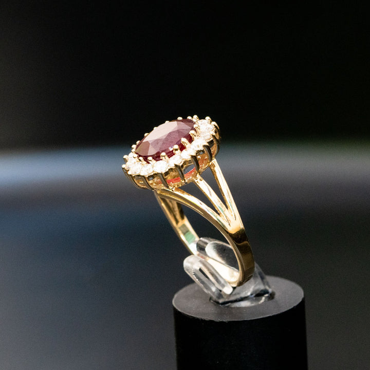 Phoenix - 3.40 carat natural ruby ring with 0.77 carat natural diamonds