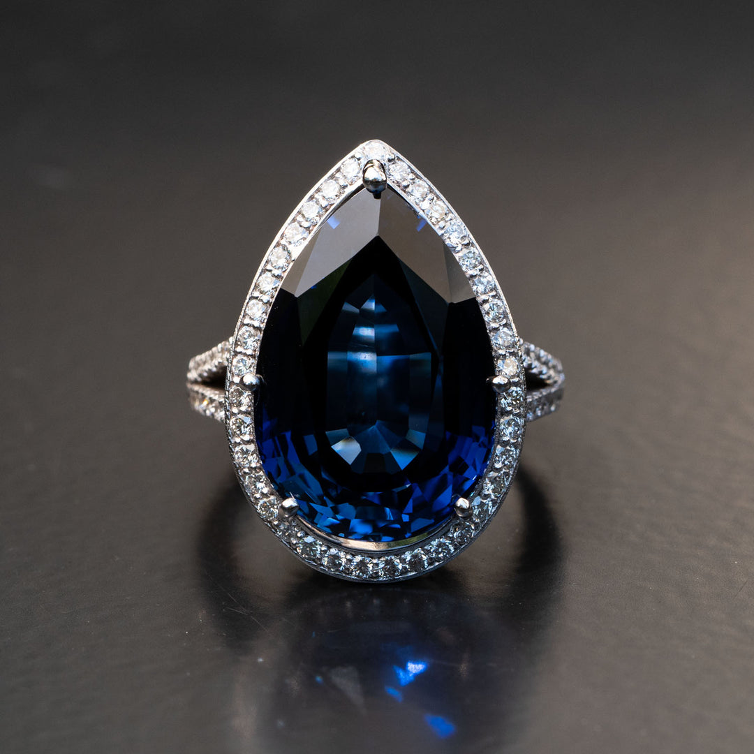 Regina - 27.00 carat pear sapphire ring with 1.10 carat natural diamonds