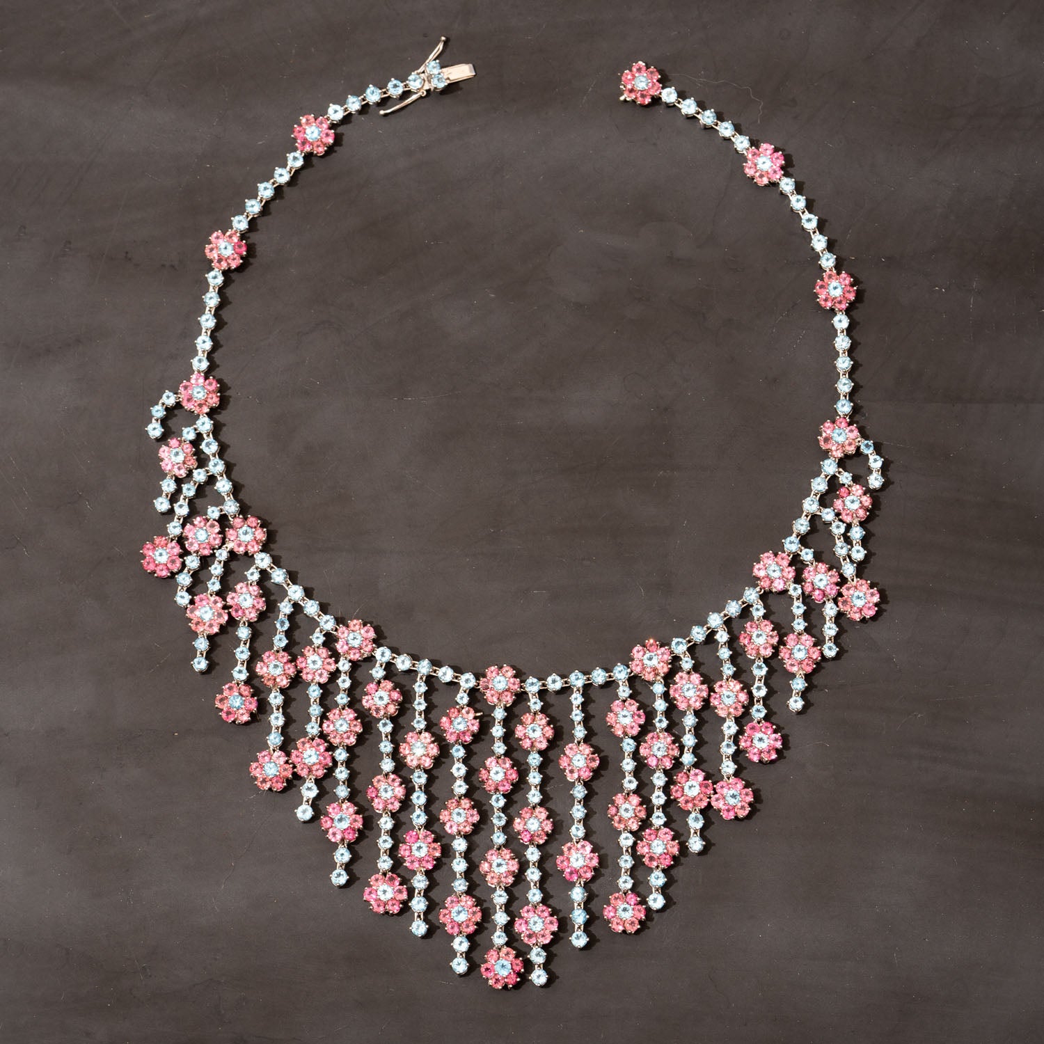 Silver Palace - Stunning Ruby Kundan Silver Statement Necklace For more  details and enquiry,connect with us : Email : silverpalace@hotmail.com  Whatsapp : +91 9819933669 #silverjewellery #antique #vintage #silverjewels # statementnecklace ...
