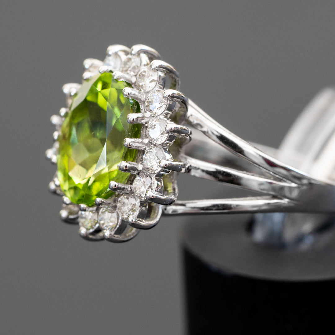 Estelle - 3.41 carat natural peridot ring with 0.56 carat natural diamonds