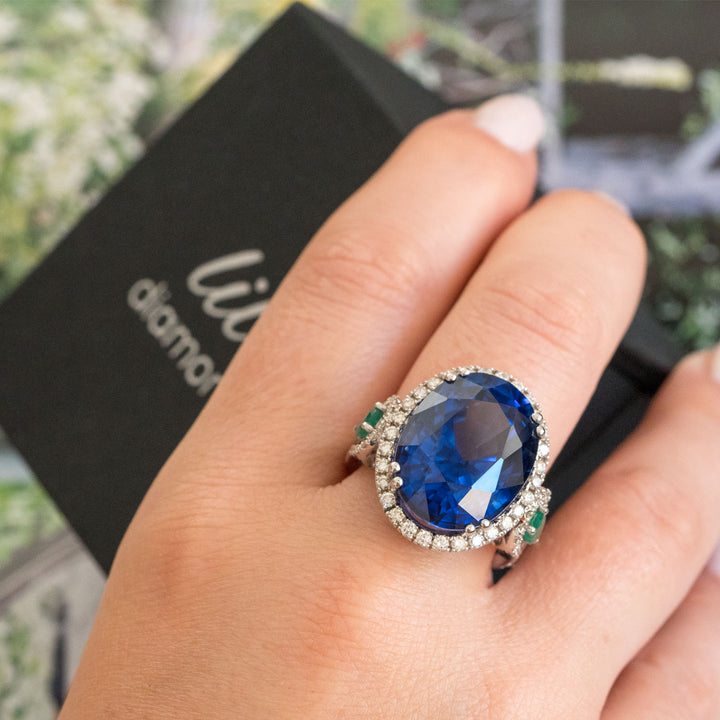 Adalene - 27.28 carat oval sapphire ring with 1.04 carat natural diamonds