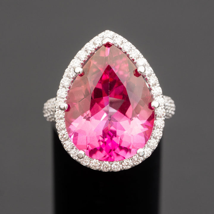 vivid pink diamond ring