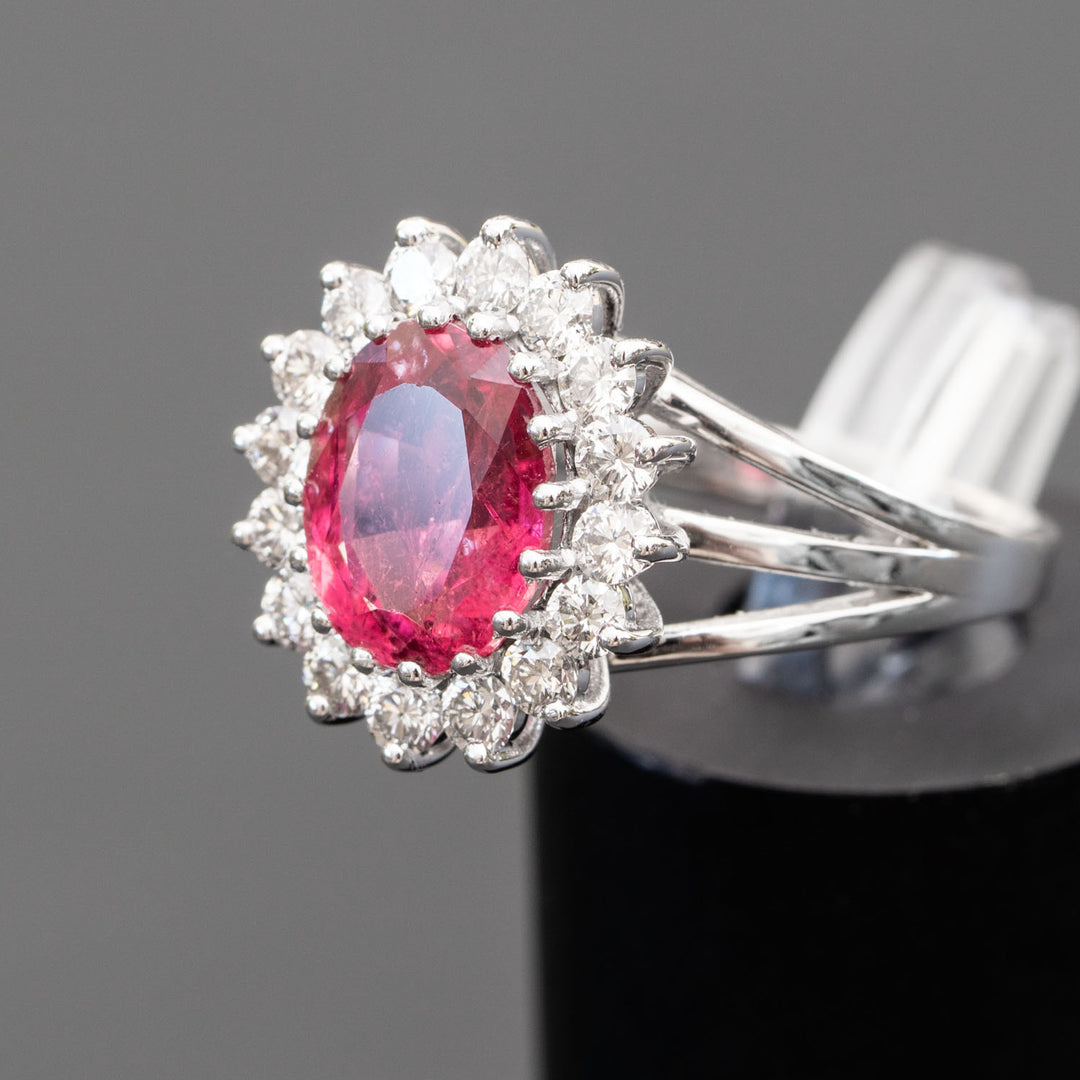 Rosa - 2.87 carat natural pink tourmaline ring with 0.81 carat natural diamonds